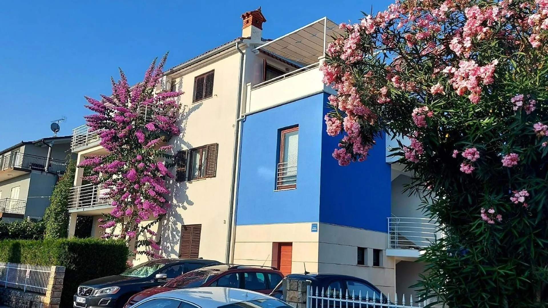 Grosse Wohnung In Pjescana Uvala Mit Eigenem Balkon location